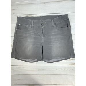Levi‎ Gray Womens Boyfriend Shorts Mid-Rise 5.5" Inseam Size 34